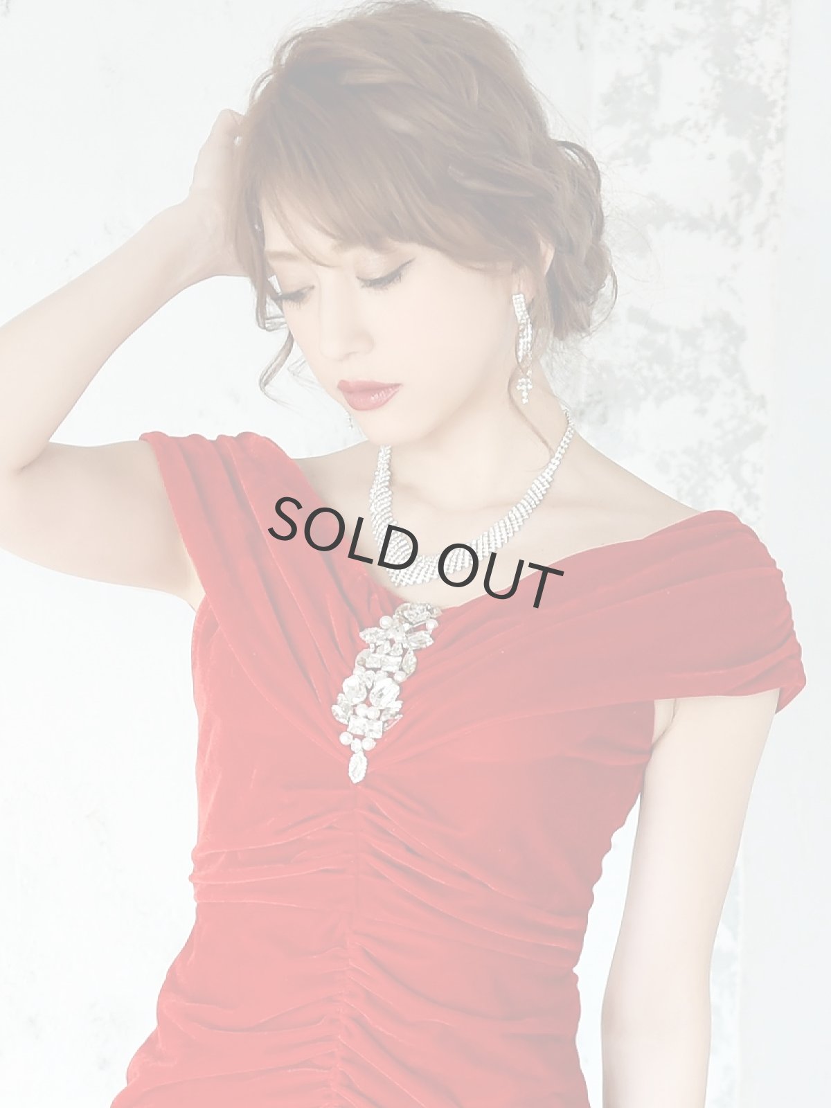 画像3: ミニドレス ベロア 赤 ワイン オフショルダー Belsia(S/M/L/XL)(レッド) (3)