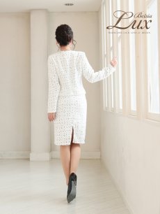 画像3: 白 ツイード  ノーカラースーツ 式スーツ 膝丈 Belsia.LUX(S/M/L/XL)(ホワイト) (3)