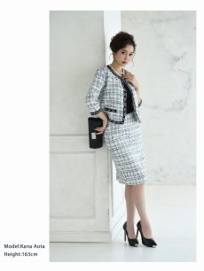 画像2: ツイードスーツ 入園式 ノーカラージャケット フォーマルスーツ オシャレスーツ Belsia.LUX(S/M/L/XL)(ホワイト) (2)