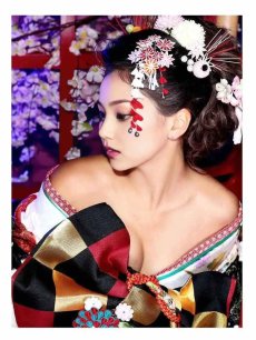 画像3: 着物 白地 桜 菊 和装 振袖 流遊(フリーサイズ)(ホワイト) (3)