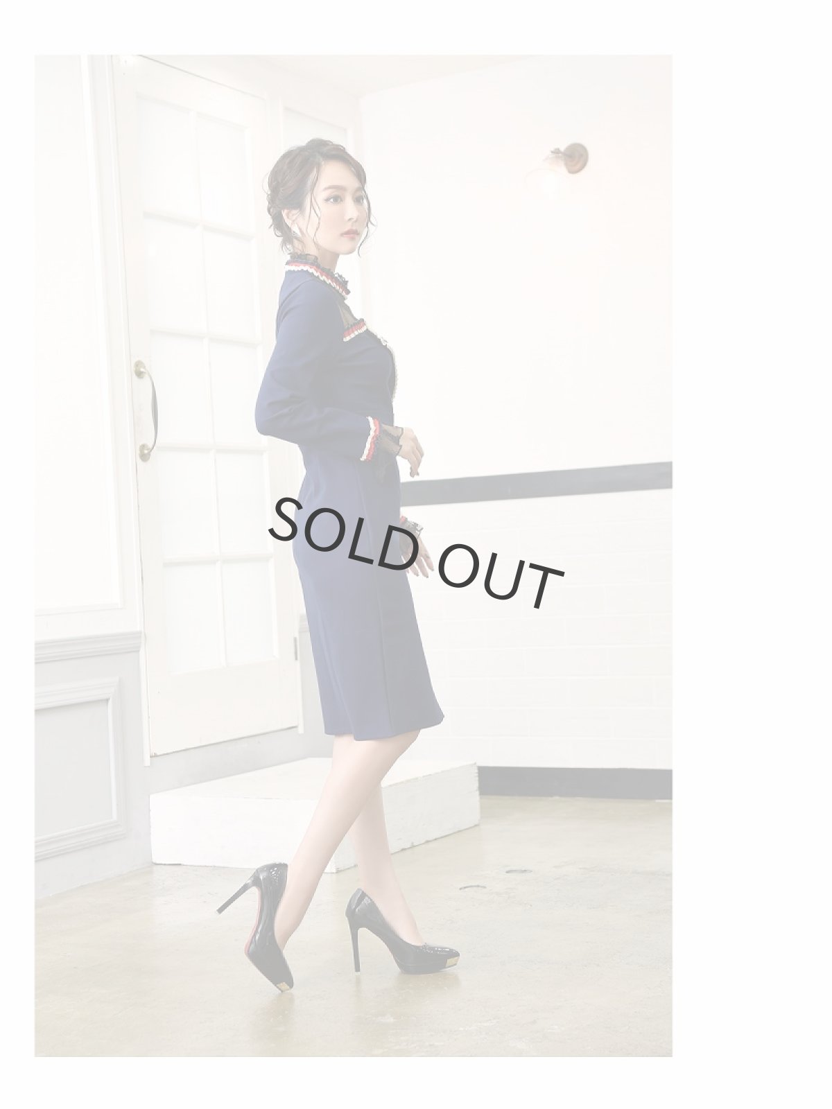 画像5: パイピング 袖付き キャバドレス スリット ハイネック Belsia(S/M/L)(ネイビー) (5)