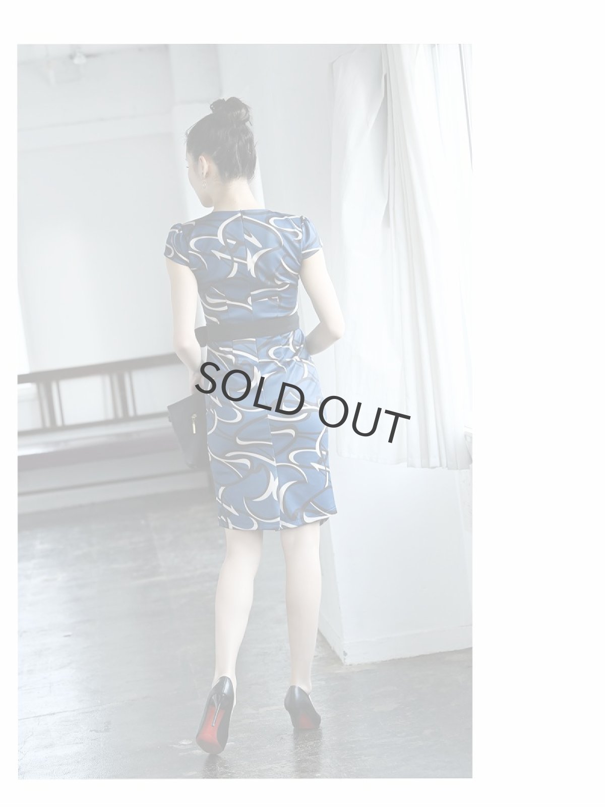 画像3: カシュクール 膝丈 袖付き タイト ストレッチ DaysPiece(S/M/L)(ブラック/ブルー) (3)