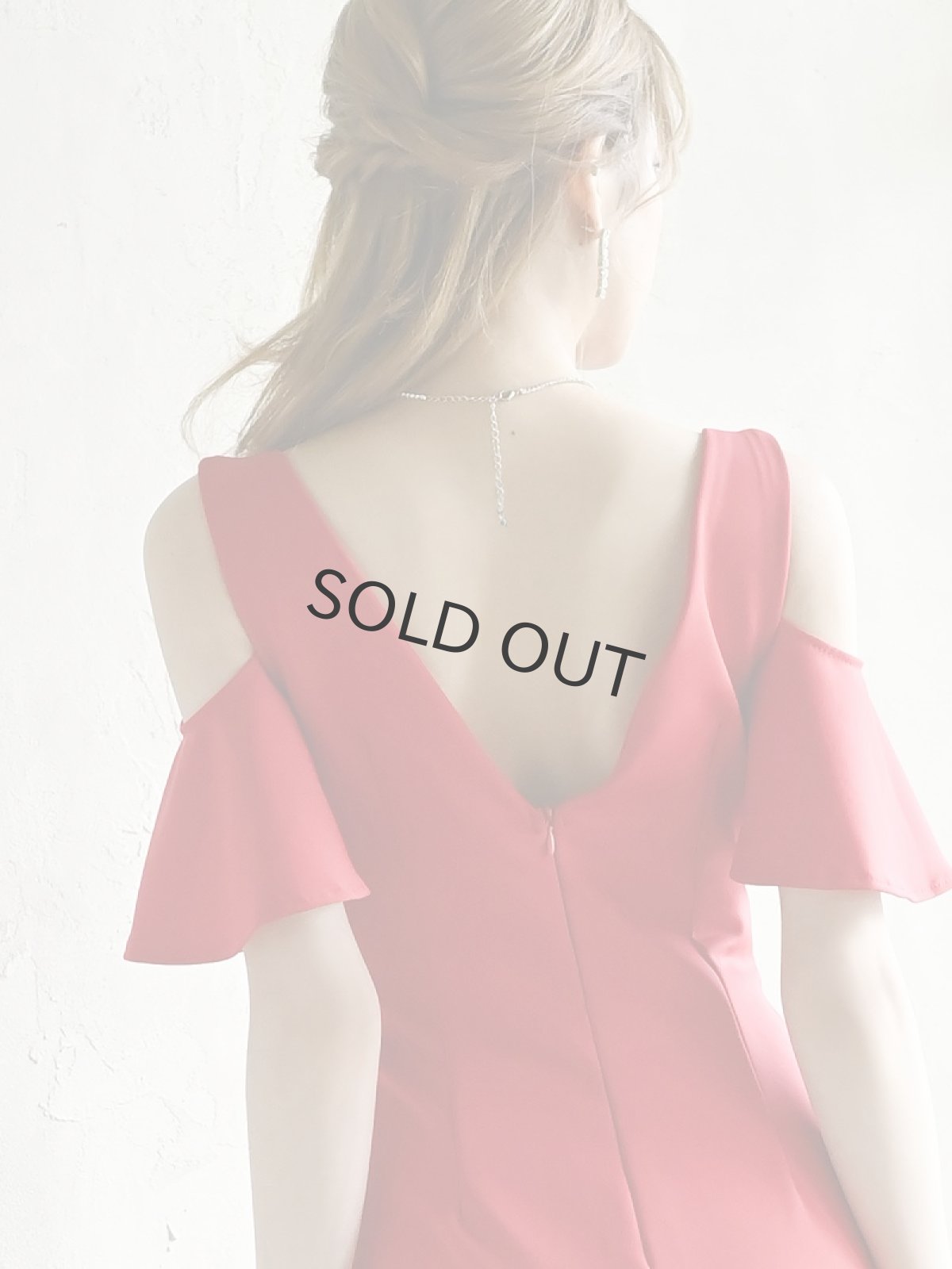 画像3: オープンショルダー スリット カシュクール ストレッチ ワンカラー Belsia(S/M/L)(ブラック/レッド/ホワイト) (3)