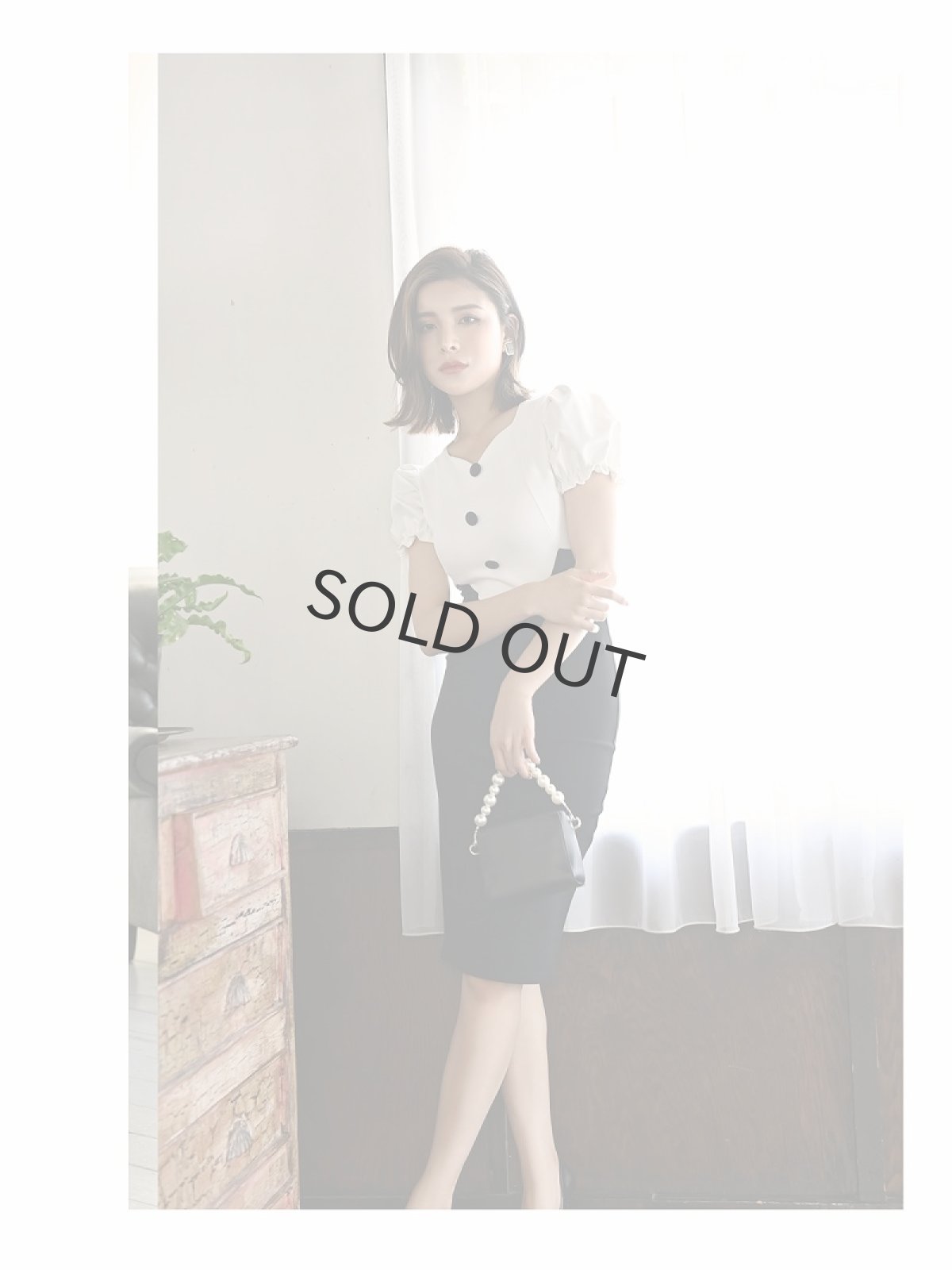 画像2: モノトーン パフスリーブ 膝丈 ドーリー 袖付きドレス DaysPiece(S/M/L/XL)(ホワイト) (2)