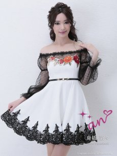 画像1: キャバドレス ミニ ITK 袖付き フレア 高級 立体刺繍 an(S)(ホワイト) (1)