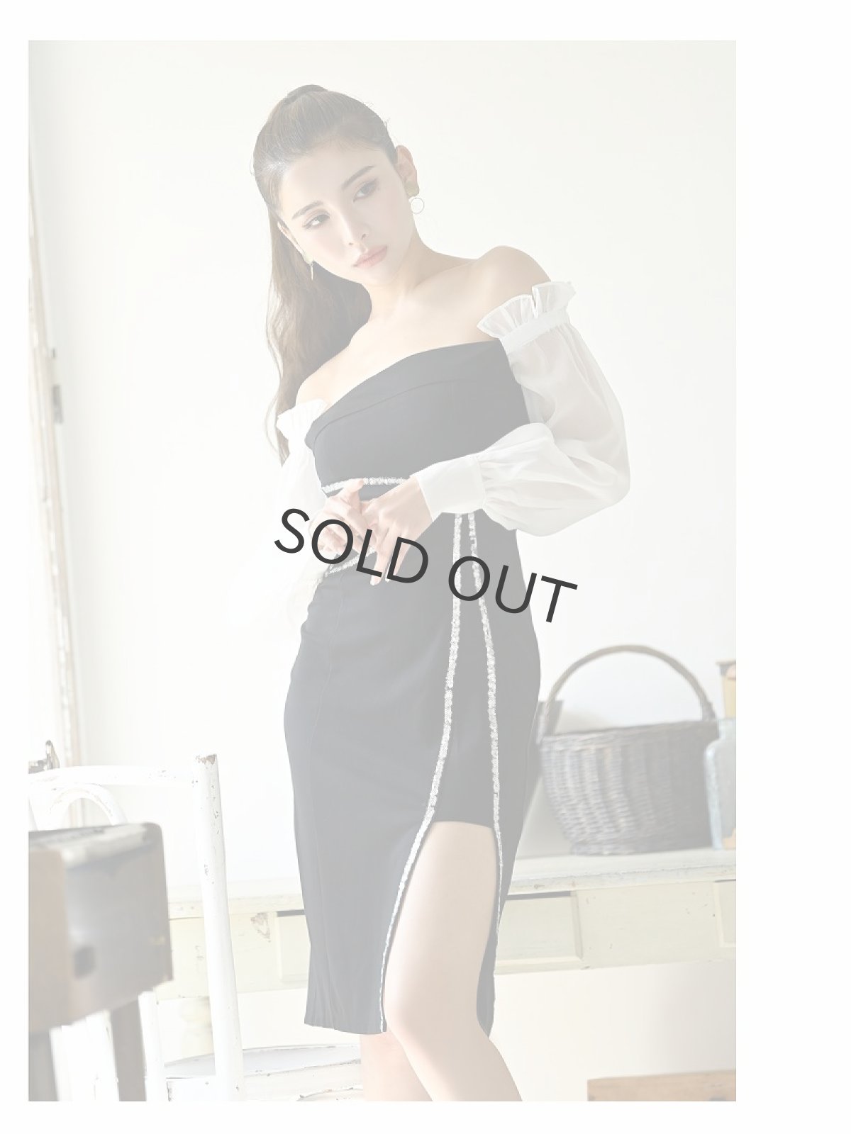 画像4: 韓国風 オフショル 膝丈 上品 同伴 DaysPiece(S/M/L/XL)(ブラック) (4)