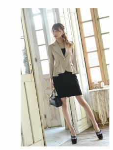 画像2: ※予約販売※キャバスーツ キャバ嬢 ナイトスーツ 大きめサイズ 2Lサイズ 体型カバー Belsia(S/M/L/XL)(ベージュ(5月中旬)) (2)