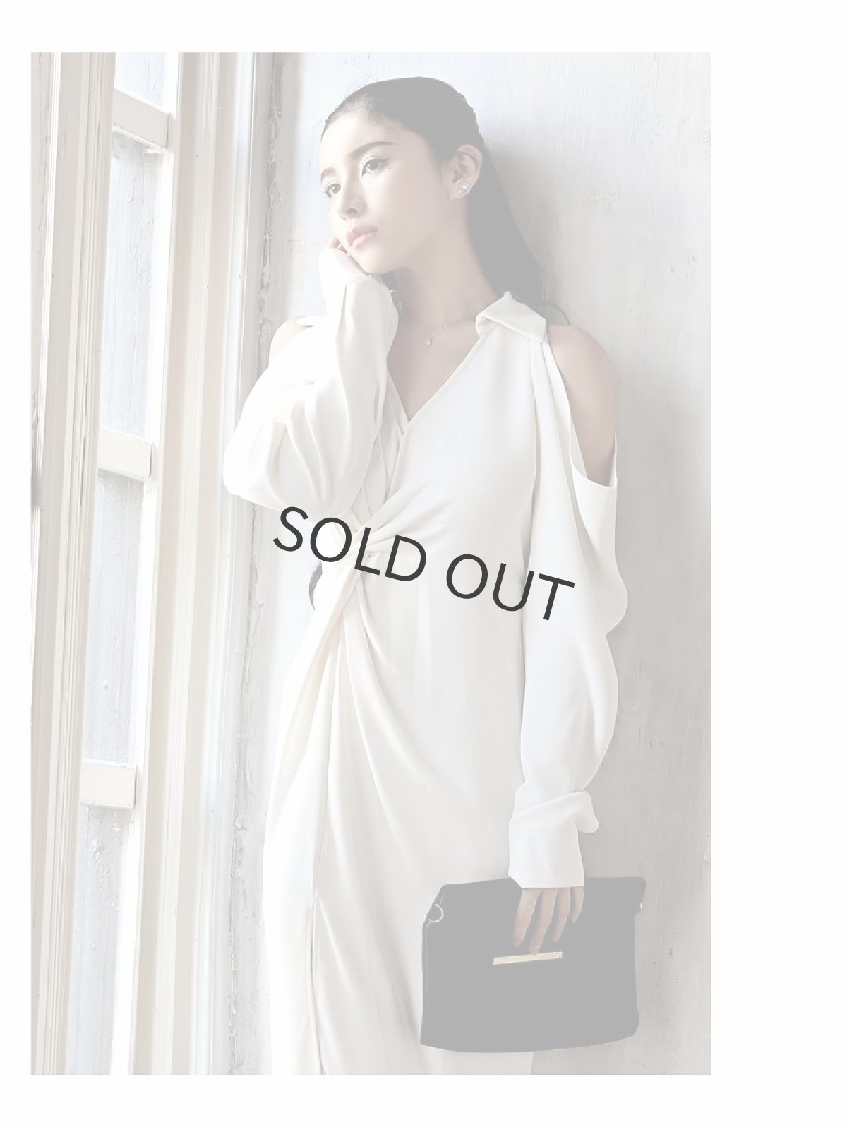 画像4: 袖付き 膝丈 パーティードレス 結婚式 韓国 DaysPiece(S/M/L/XL/XXL)(ブラック/アイボリー) (4)