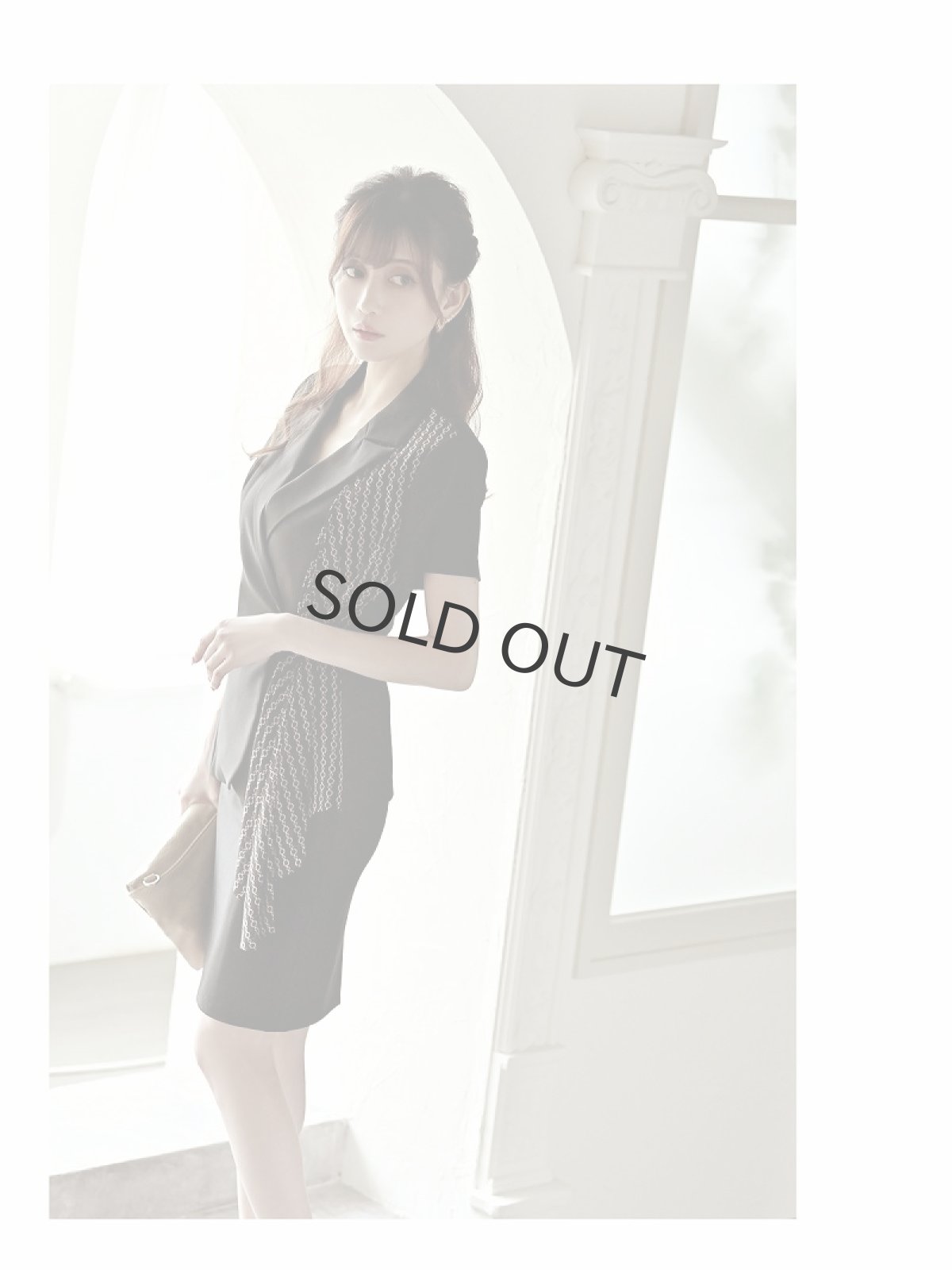 画像4: ※予約販売※キャバスーツ サマースーツ 半袖 XXL 大きいサイズ おしゃれ Belsia.LUX(S/M/L/XL(2L)/XXL(3L))(ブラック(12月上旬)) (4)