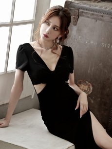 画像2: 黒 ウエストカット 袖付き 肌見せ Vネック Belsia(S/M)(ブラック) (2)