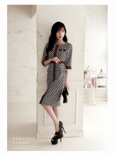 画像2: ワンピース キャバドレス 袖付きワンピース 膝丈ワンピース ペプラム風 体型カバー 柄ワンピース Belsia(S/M/L)(ブラック) (2)