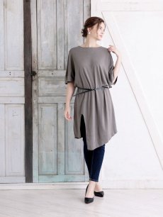 画像3: ワンピース キャバドレス パーティードレス ドルマン ワンピース ベルト付き 無地 DaysPiece(M)(ブラック/カーキ) (3)