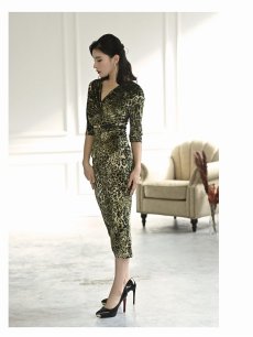 画像4: ワンピース キャバドレス 袖付 レオパード ベロア カシュクール 大人 DaysPiece(S/M/L/XL(2L))(ブラック/グリーン) (4)