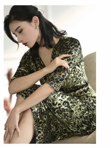 画像5: ワンピース キャバドレス 袖付 レオパード ベロア カシュクール 大人 DaysPiece(S/M/L/XL(2L))(ブラック/グリーン) (5)