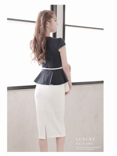 画像5: ワンピース キャバドレス レイヤード風 セットアップ風 体型カバー ストレッチ ペプラム DaysPiece(S/M/L/XL(2L))(ネイビー) (5)