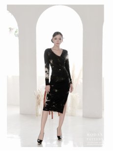 画像2: ワンピース キャバドレス タイダイ風 ストレッチ 長袖 膝丈 カシュクール DaysPiece(S/M/L/XL(2L))(ブラック) (2)
