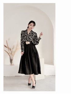 画像2: ワンピース キャバドレス フレアワンピース ラメ加工 モノトーン 長袖 ブラウジング DaysPiece(S/M/L/XL(2L)/XXL(3L))(ブラック) (2)