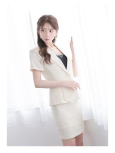 画像3: キャバスーツ ビジネススーツ 半袖 アシンメトリー ウエストくびれ 上品 Belsia.LUX(S/M/L/XL(2L)/XXL(3L)/XXXL(4L))(グリーン/アイボリー/ブラック/グレー) (3)