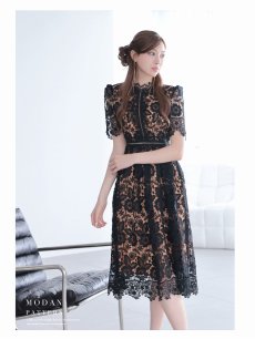 画像4: ワンピース キャバドレス 重ねレース フロッキーレース 袖付き ウエスト透け感 フレアワンピース DaysPiece(S/M/L/XL(2L))(ブラック/ホワイト/ネイビー) (4)