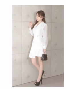 画像2: ワンピース キャバドレス シフォン袖 アシンメトリー 裾プリーツ 体型カバー 同伴 Belsia(S/M/L/XL(2L))(ホワイト/ブラック) (2)