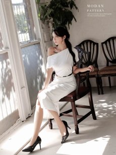 画像4: ワンピース キャバドレス 韓国風 ストレッチ ドレープ アシンメトリー ドルマン DaysPiece(S/M/L/XL(2L)/XXL(3L))(ホワイト/ブラック/ネイビー/ワイン) (4)